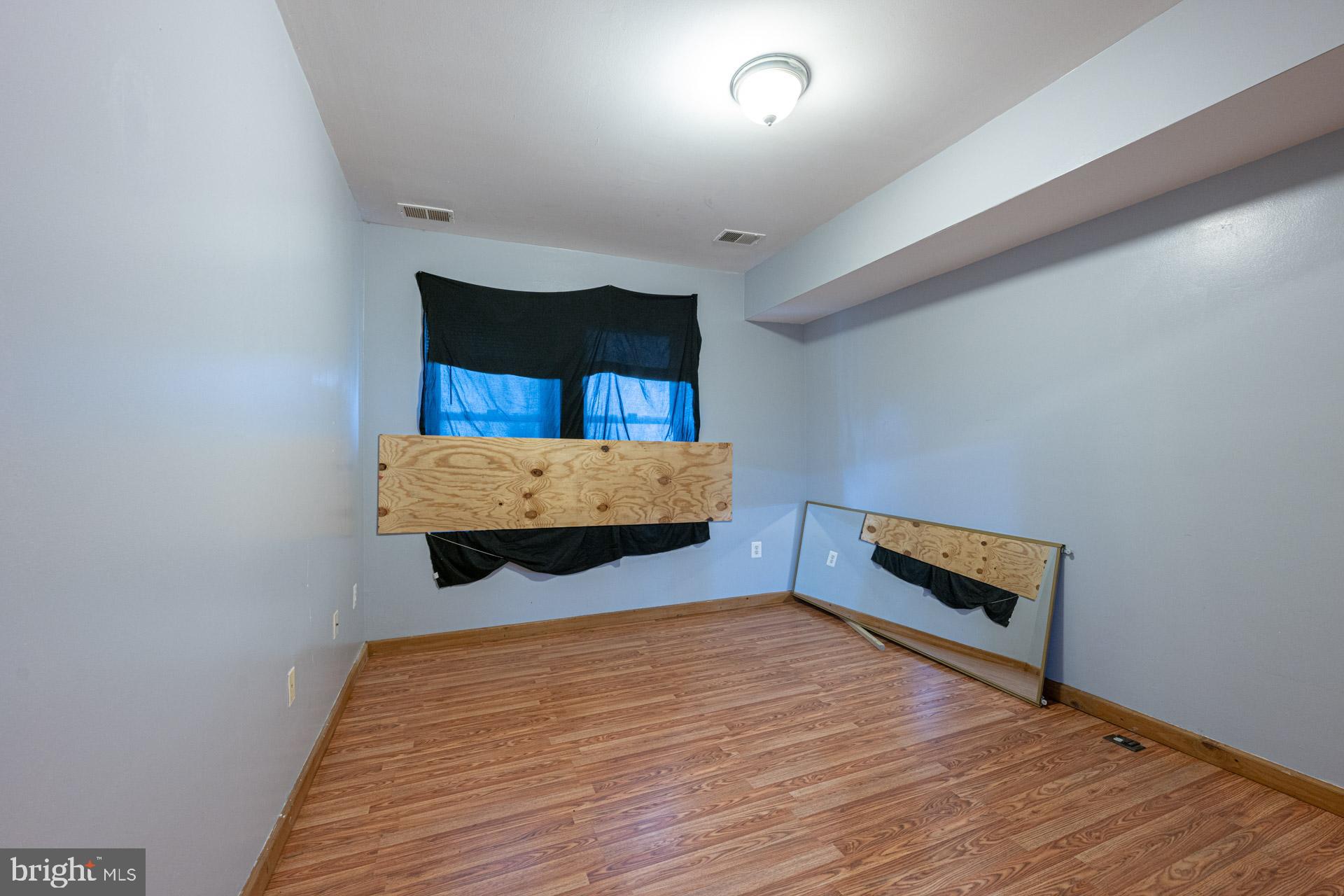 1717 TRINIDAD AVENUE NE