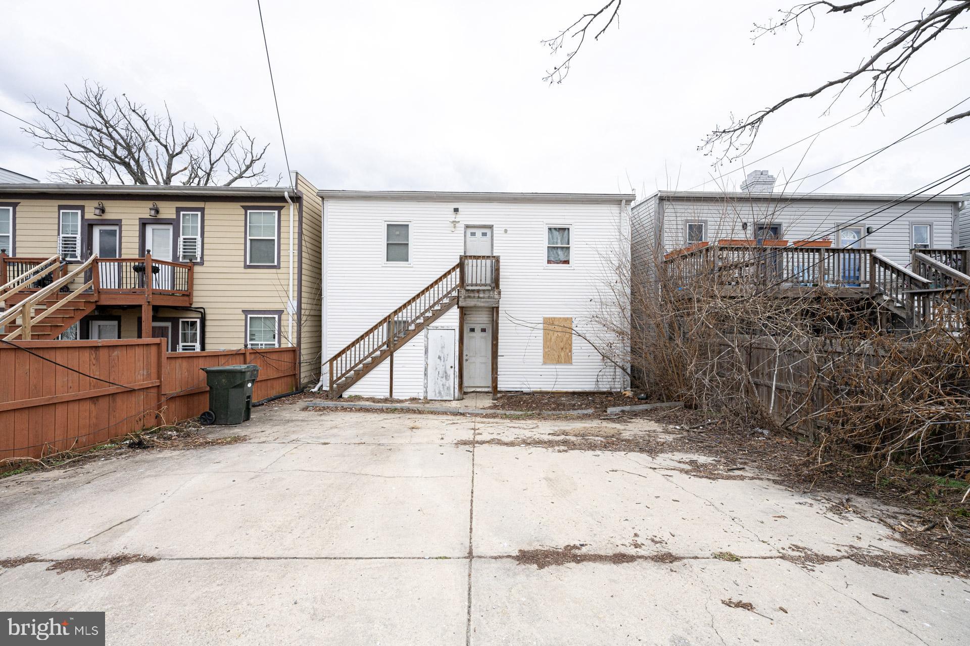 1717 TRINIDAD AVENUE NE