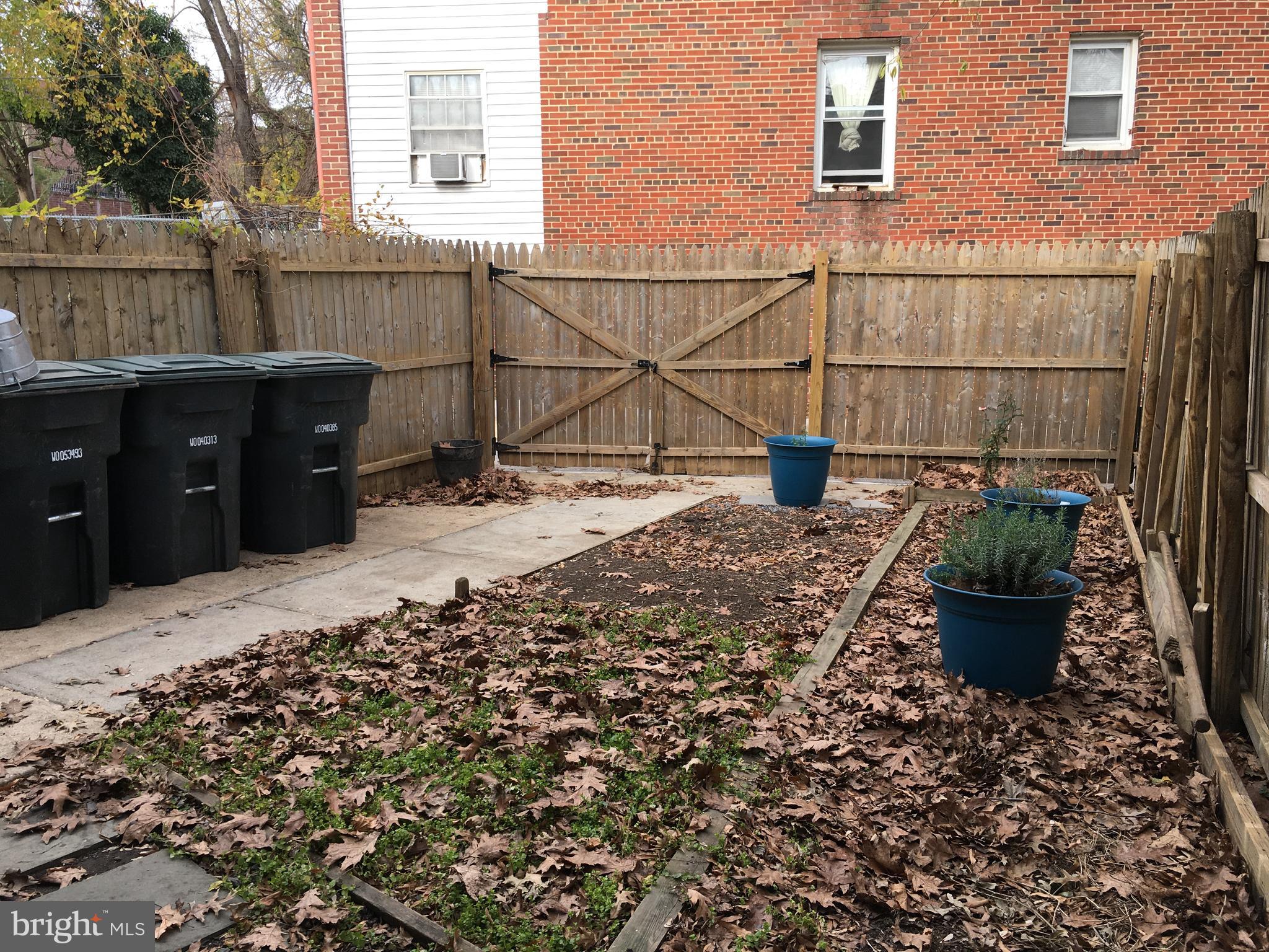 903 MISSOURI AVENUE NW