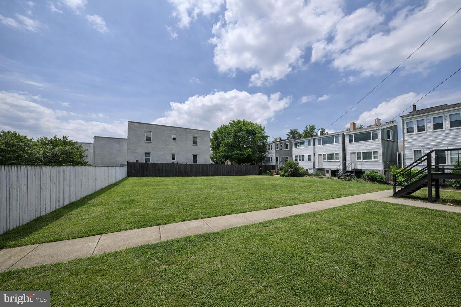 604 17TH STREET NE UNIT 1 AND UNIT 2