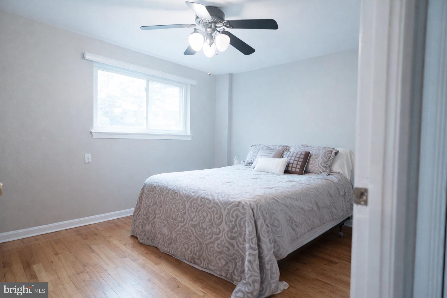 2412 SKYLAND PLACE SE