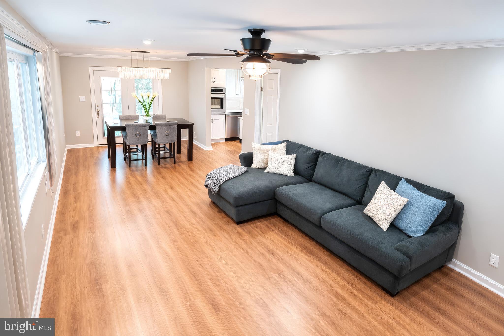 2412 SKYLAND PLACE SE