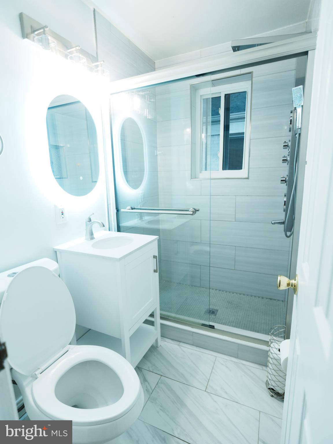 2412 SKYLAND PLACE SE