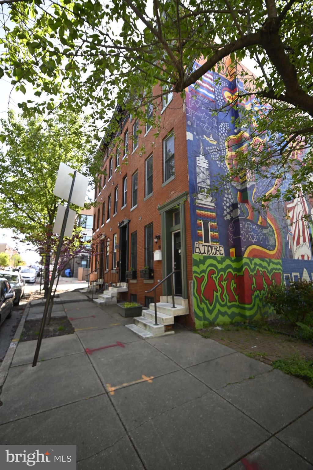 113 E LAFAYETTE AVENUE