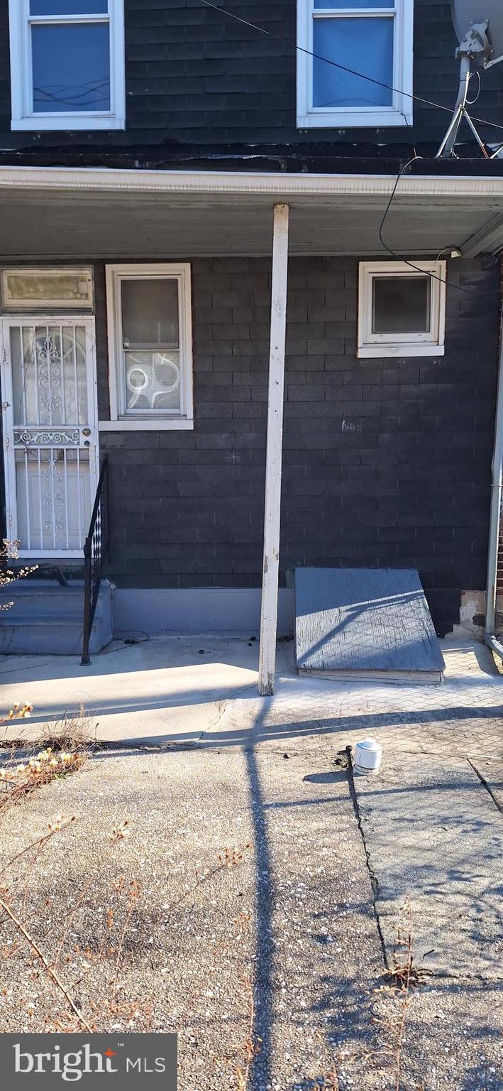 2600 AISQUITH STREET NE