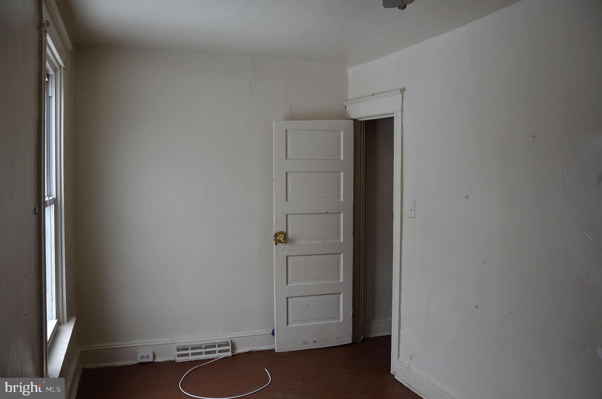 2600 AISQUITH STREET NE