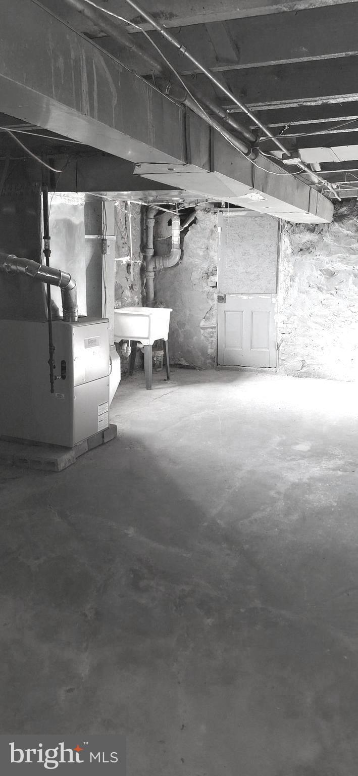 2600 AISQUITH STREET NE