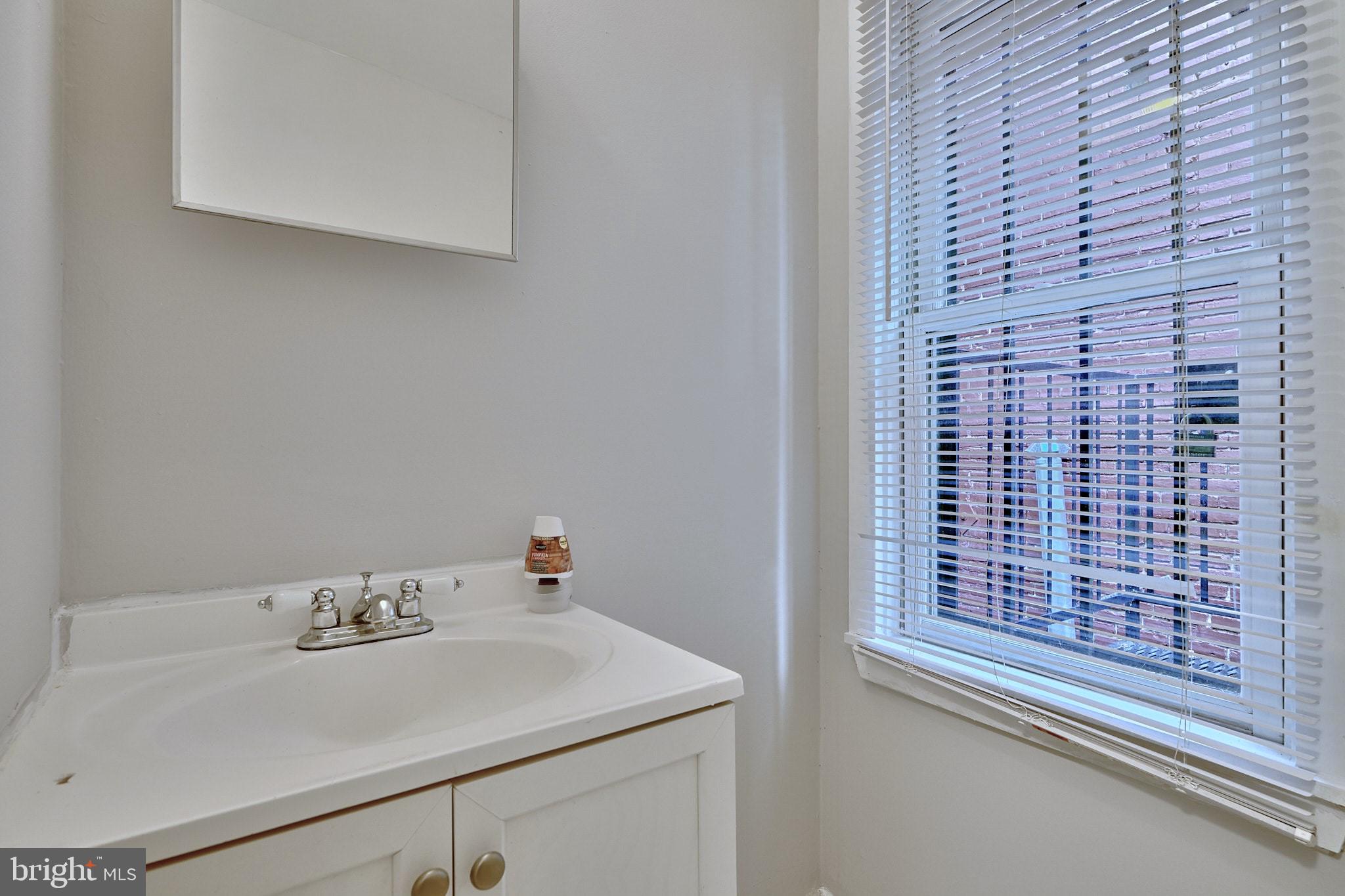 31 S ARLINGTON AVENUE