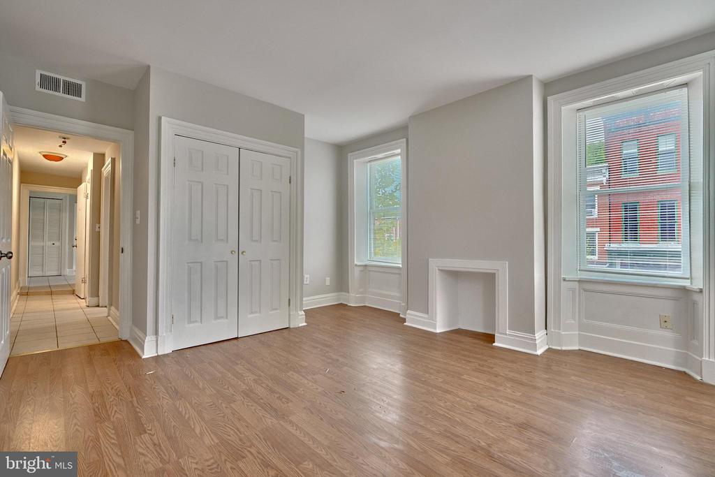 31 S ARLINGTON AVENUE