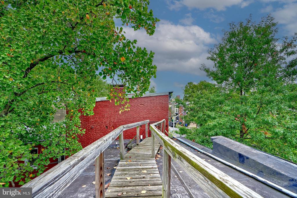 31 S ARLINGTON AVENUE