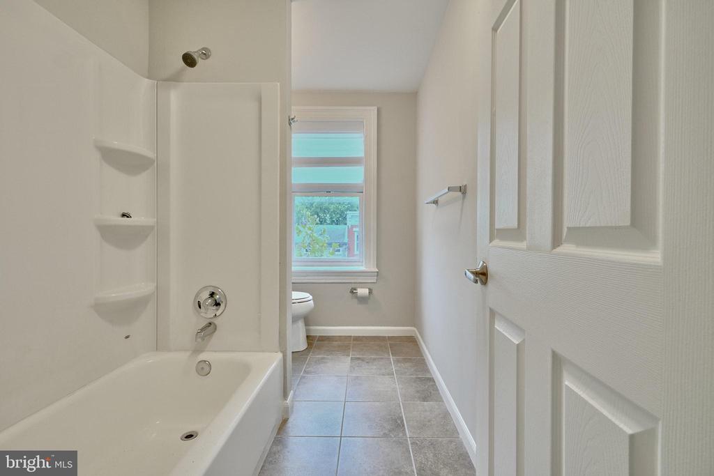 31 S ARLINGTON AVENUE