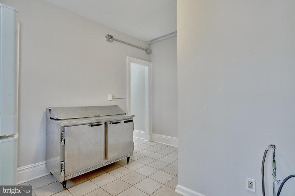 31 S ARLINGTON AVENUE