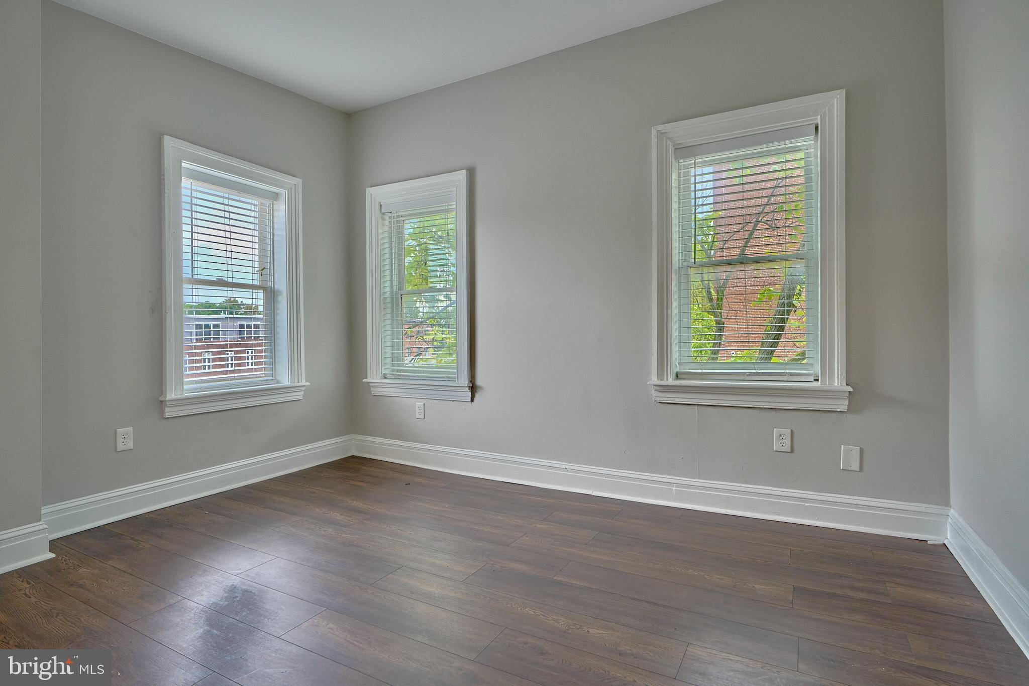 31 S ARLINGTON AVENUE