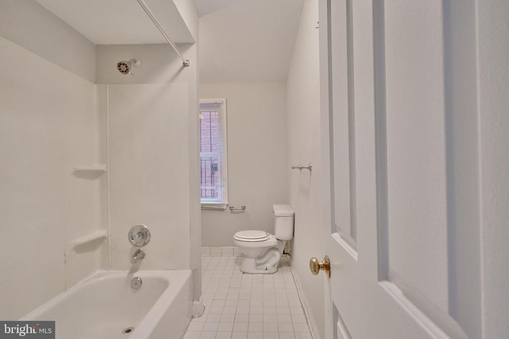 31 S ARLINGTON AVENUE