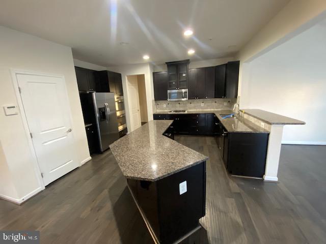 3488 AMBERTON COURT