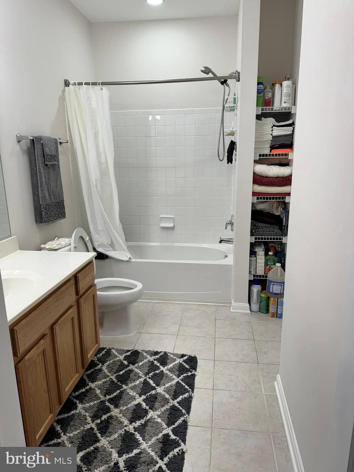 2805 FOREST RUN DRIVE 2-305