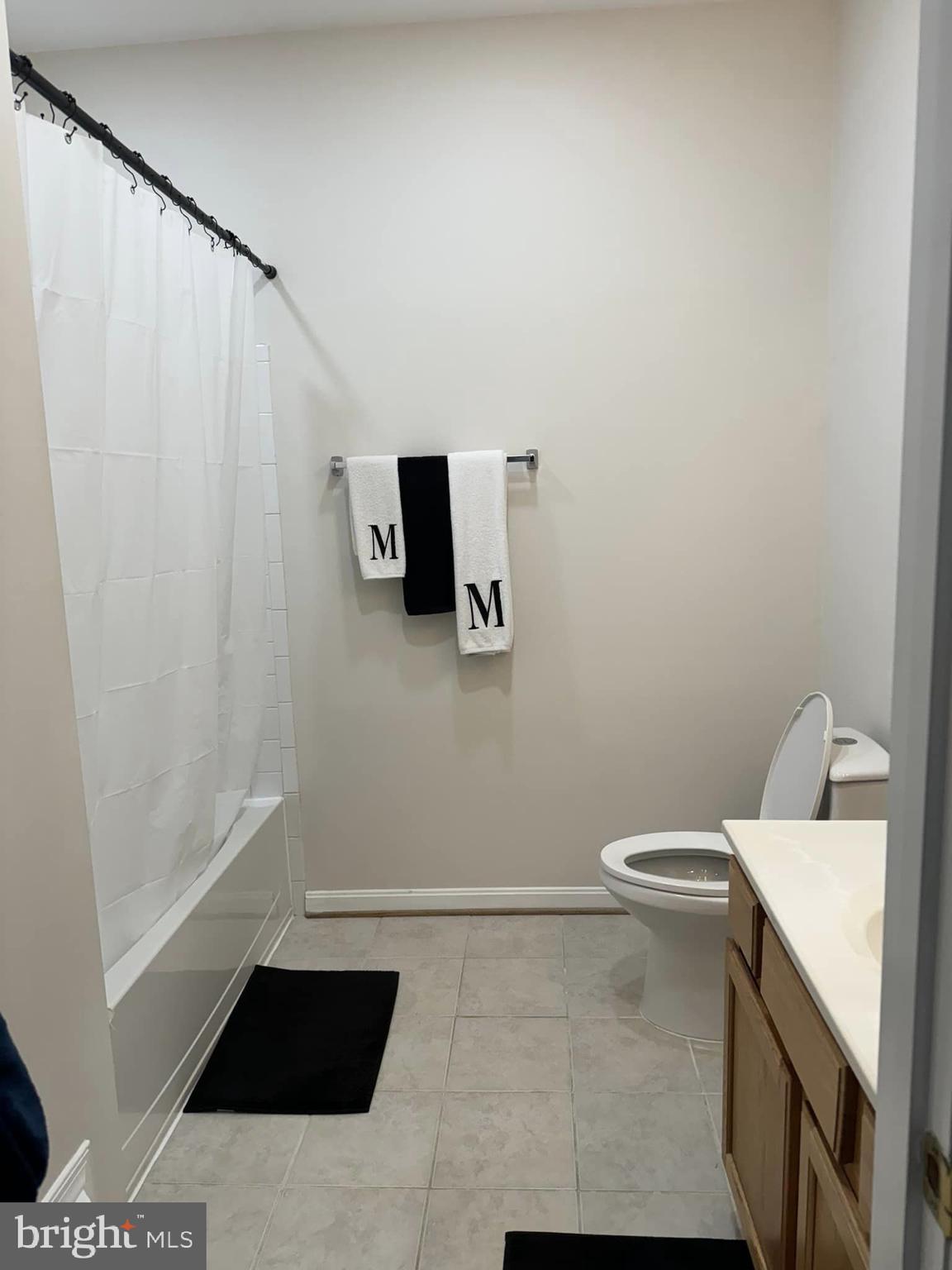 2805 FOREST RUN DRIVE 2-305