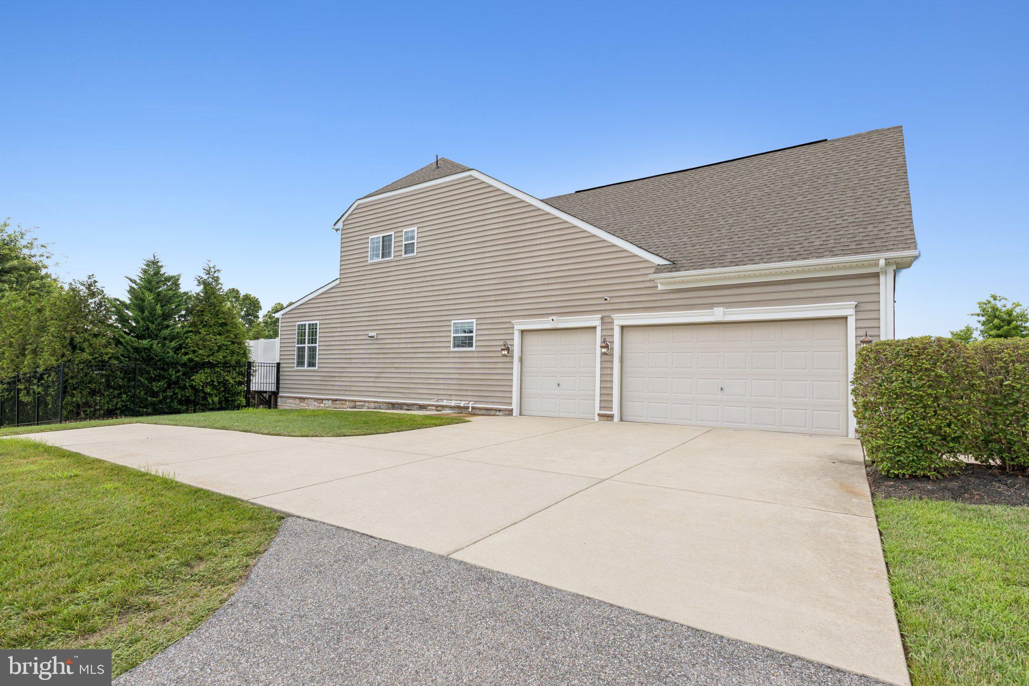 12806 CONTEE MANOR ROAD