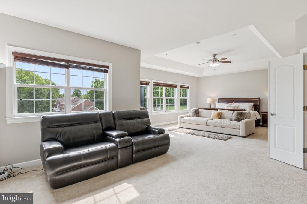 12806 CONTEE MANOR ROAD