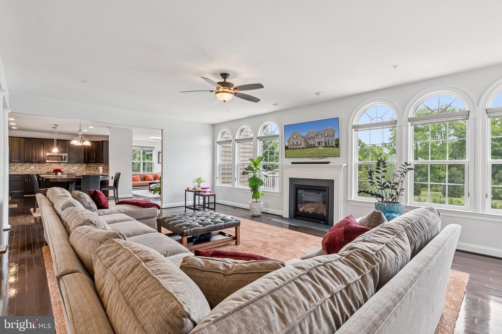 12806 CONTEE MANOR ROAD