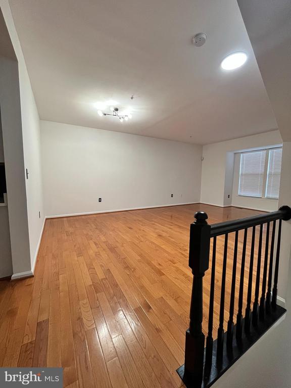 9716 WOODYARD CIRCLE