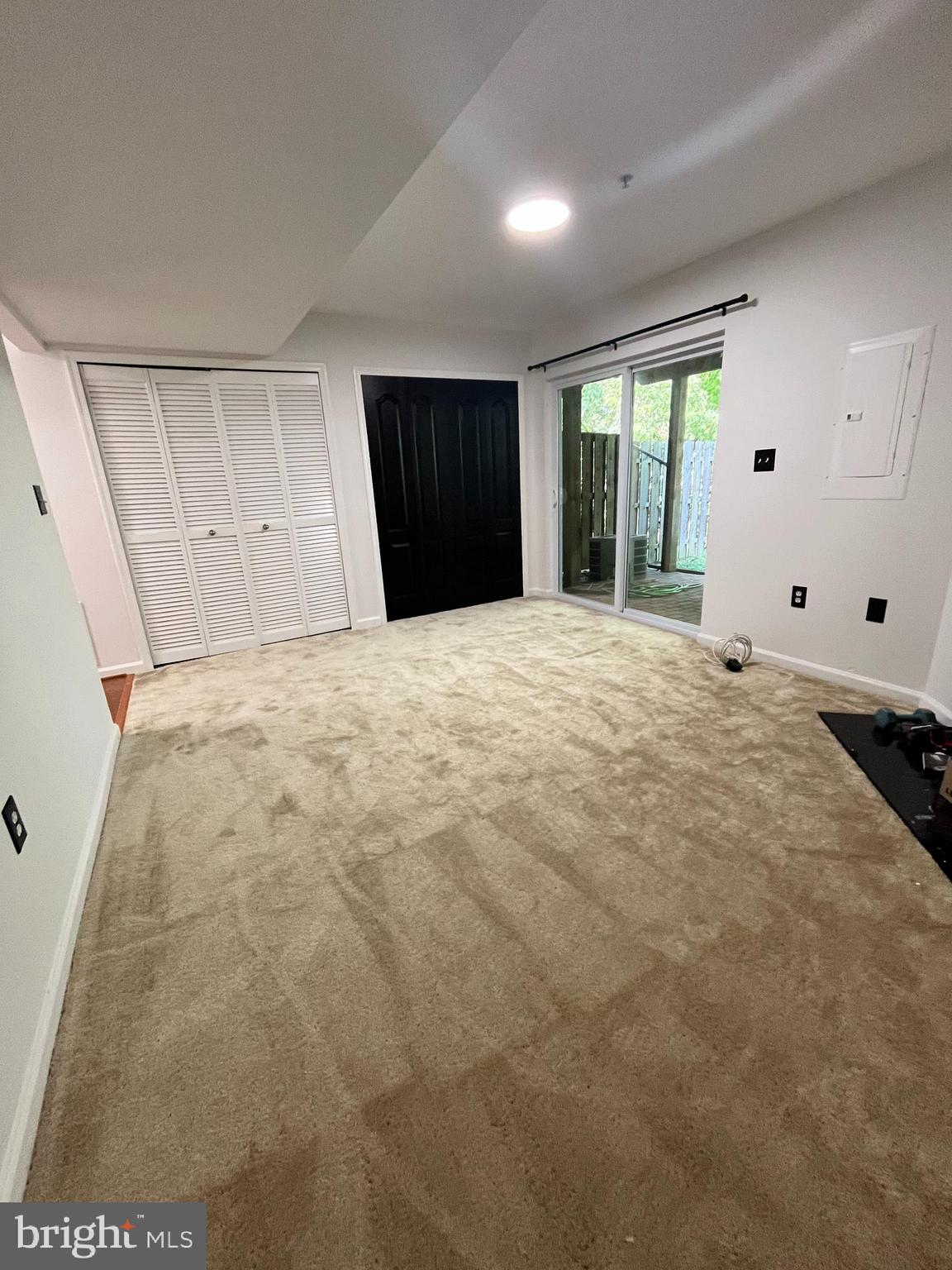 9716 WOODYARD CIRCLE