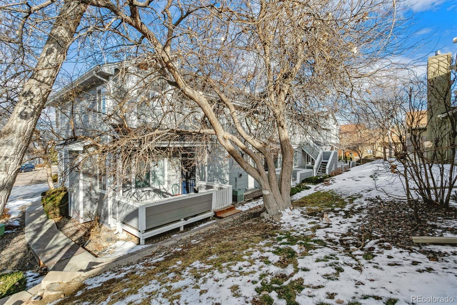 1050 S Walden Way Unit: 106