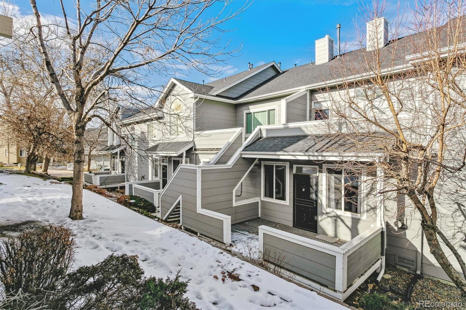 1050 S Walden Way Unit: 106