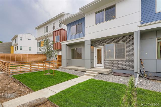 15328 W 68th Loop