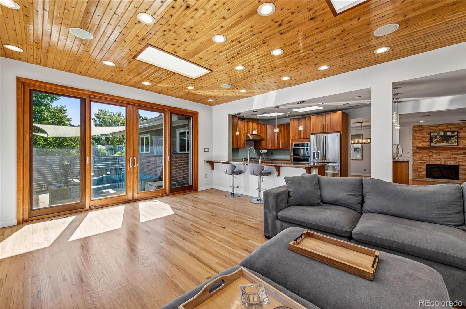 5974 S Milwaukee Way