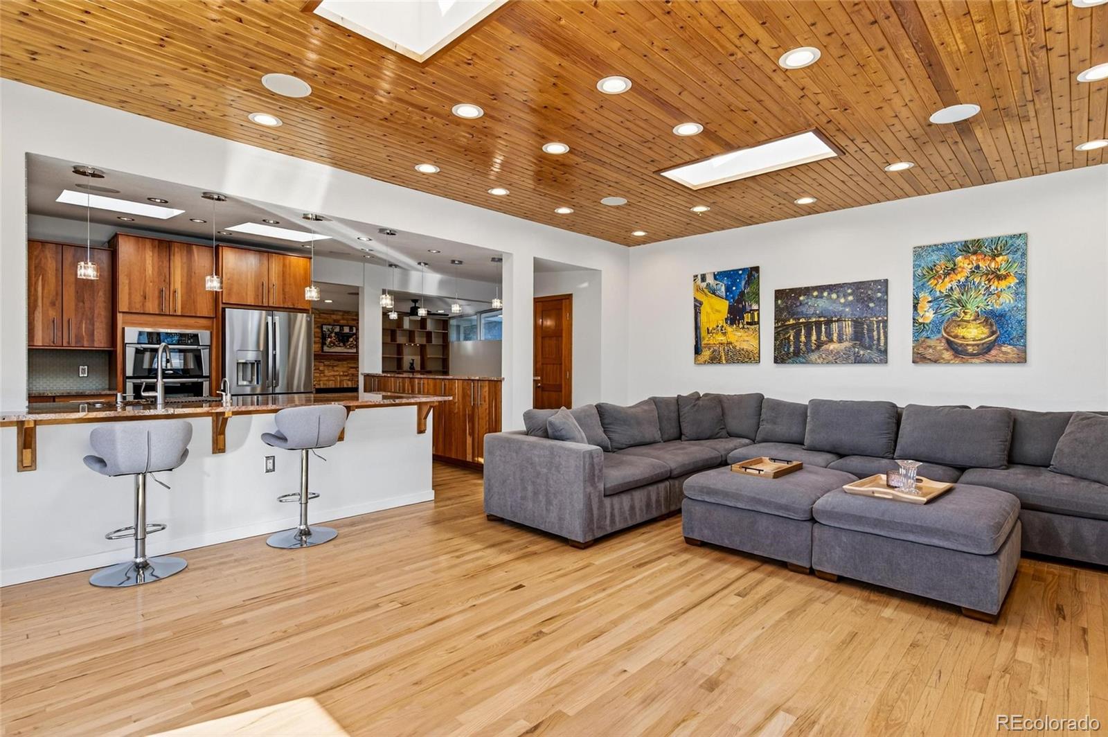 5974 S Milwaukee Way