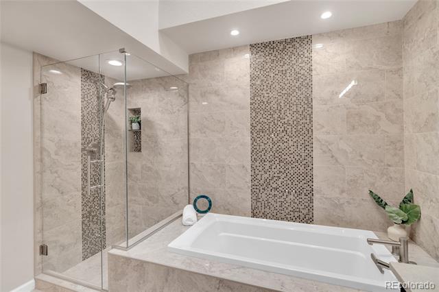 5555 E Briarwood Avenue Unit: 607