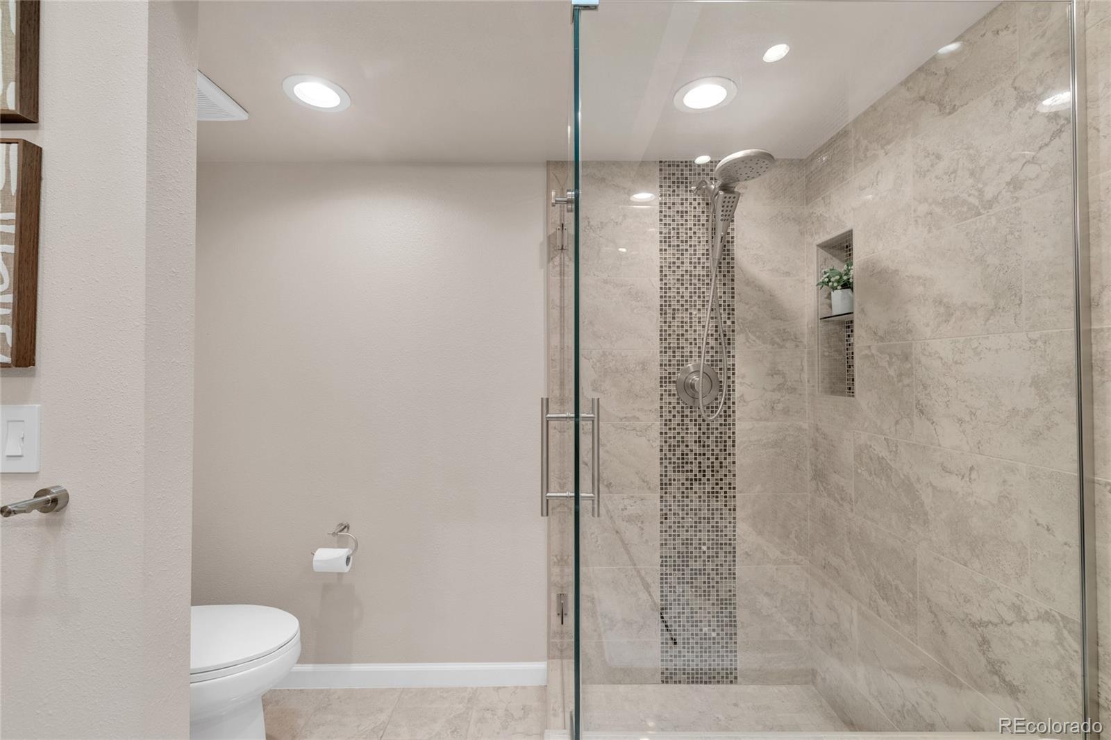 5555 E Briarwood Avenue Unit: 607