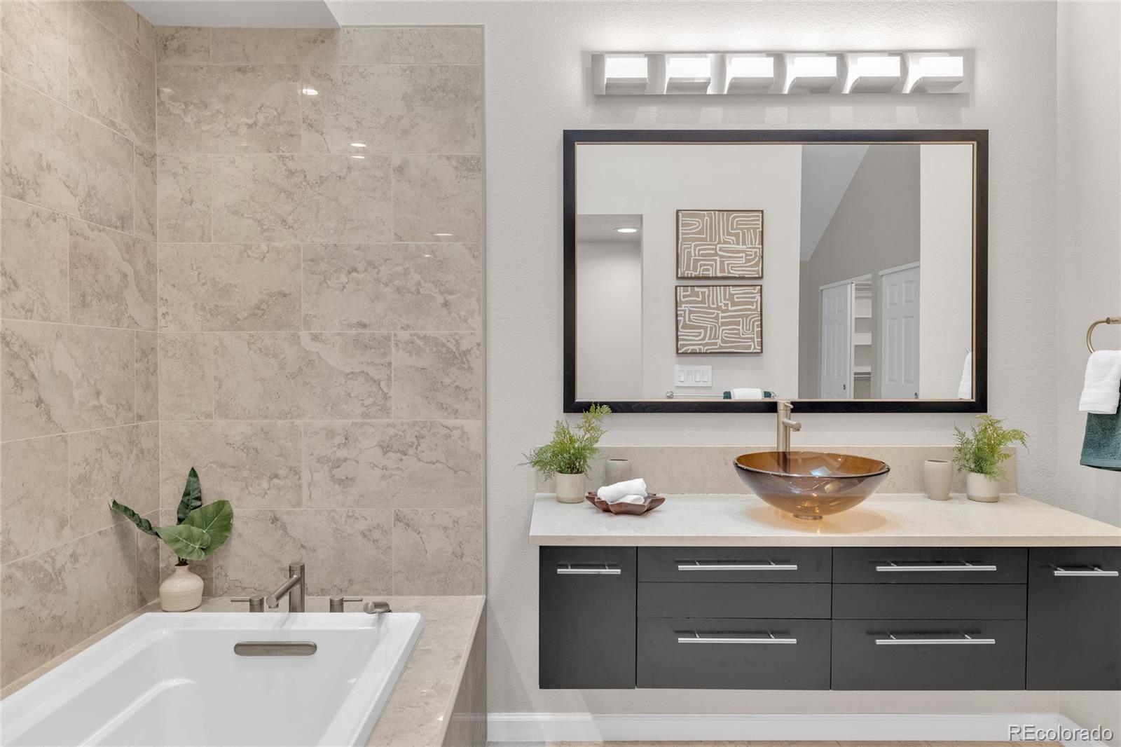 5555 E Briarwood Avenue Unit: 607