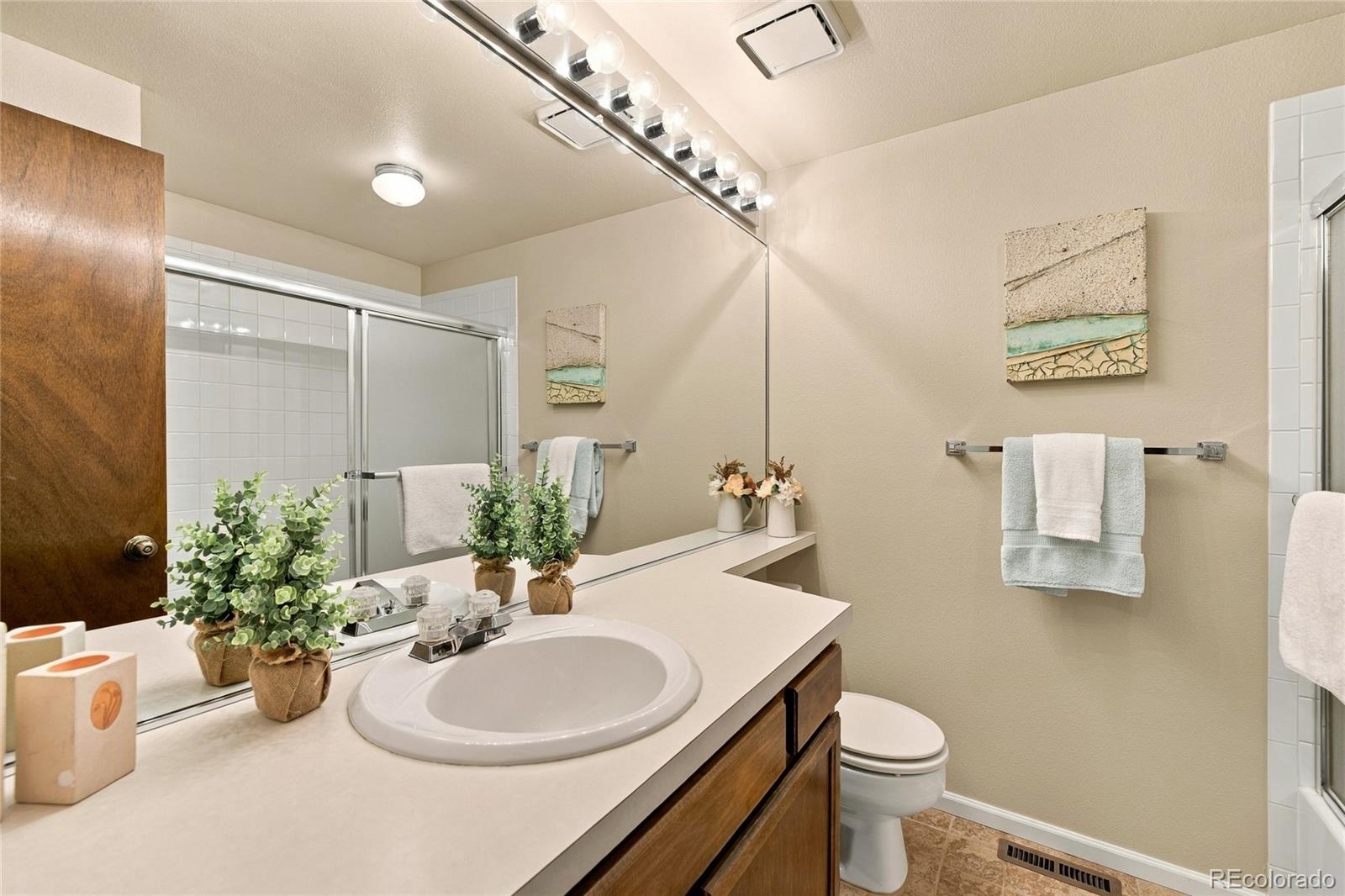 9948 Grove Way Unit: C