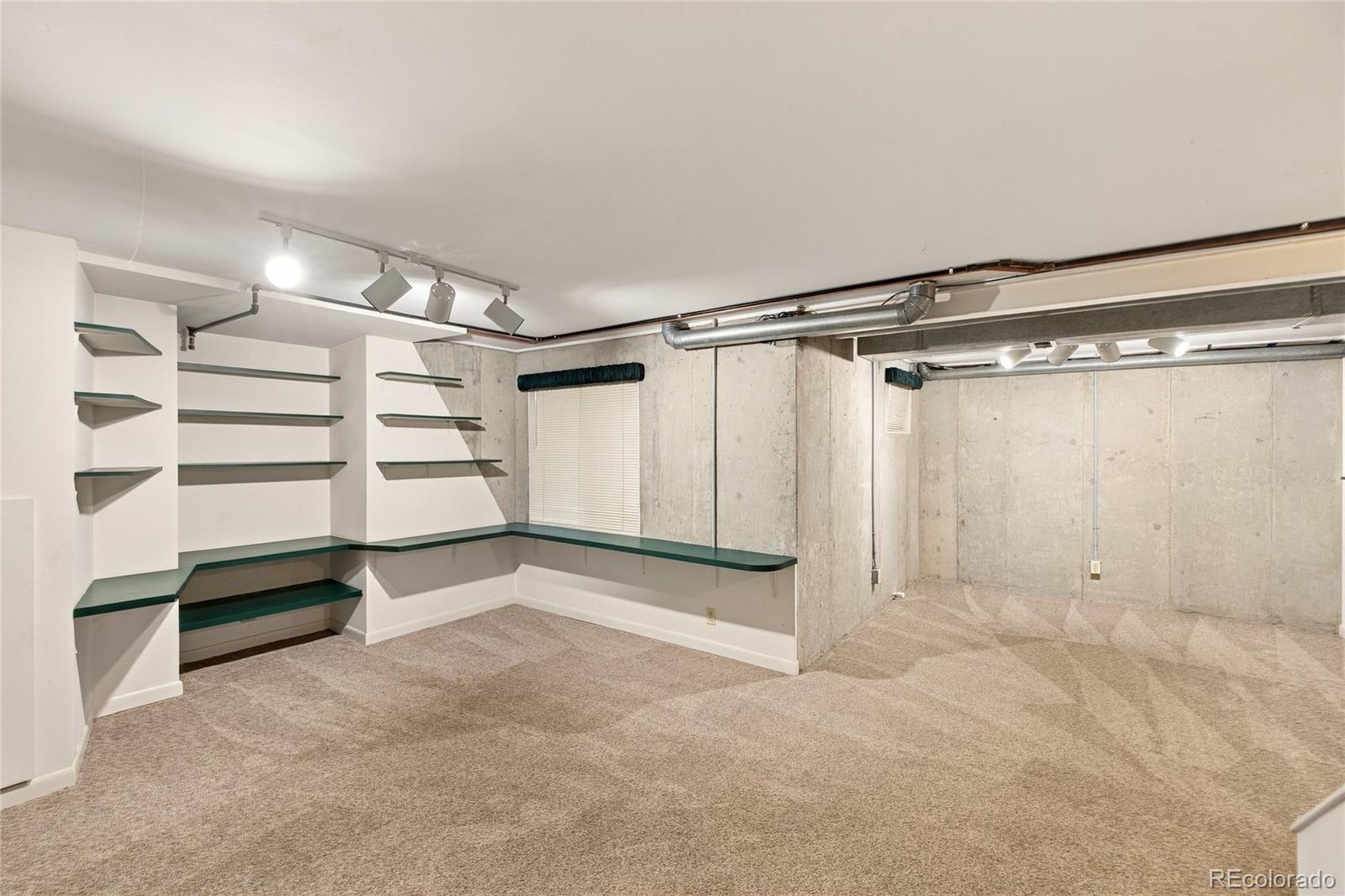 9948 Grove Way Unit: C