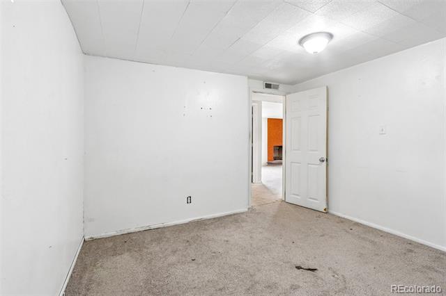 17012 W 16th Place