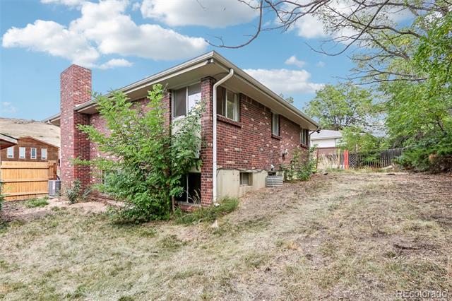 17012 W 16th Place