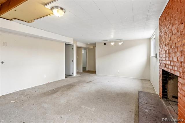 17012 W 16th Place