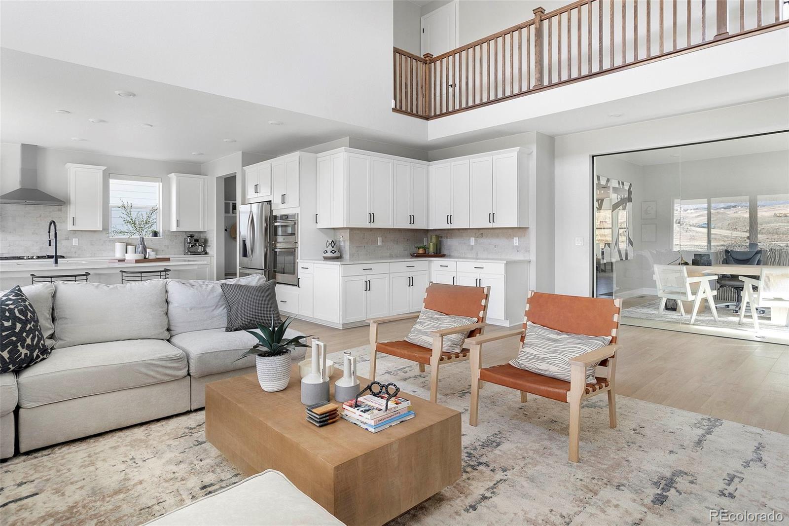 9349 Russell Circle