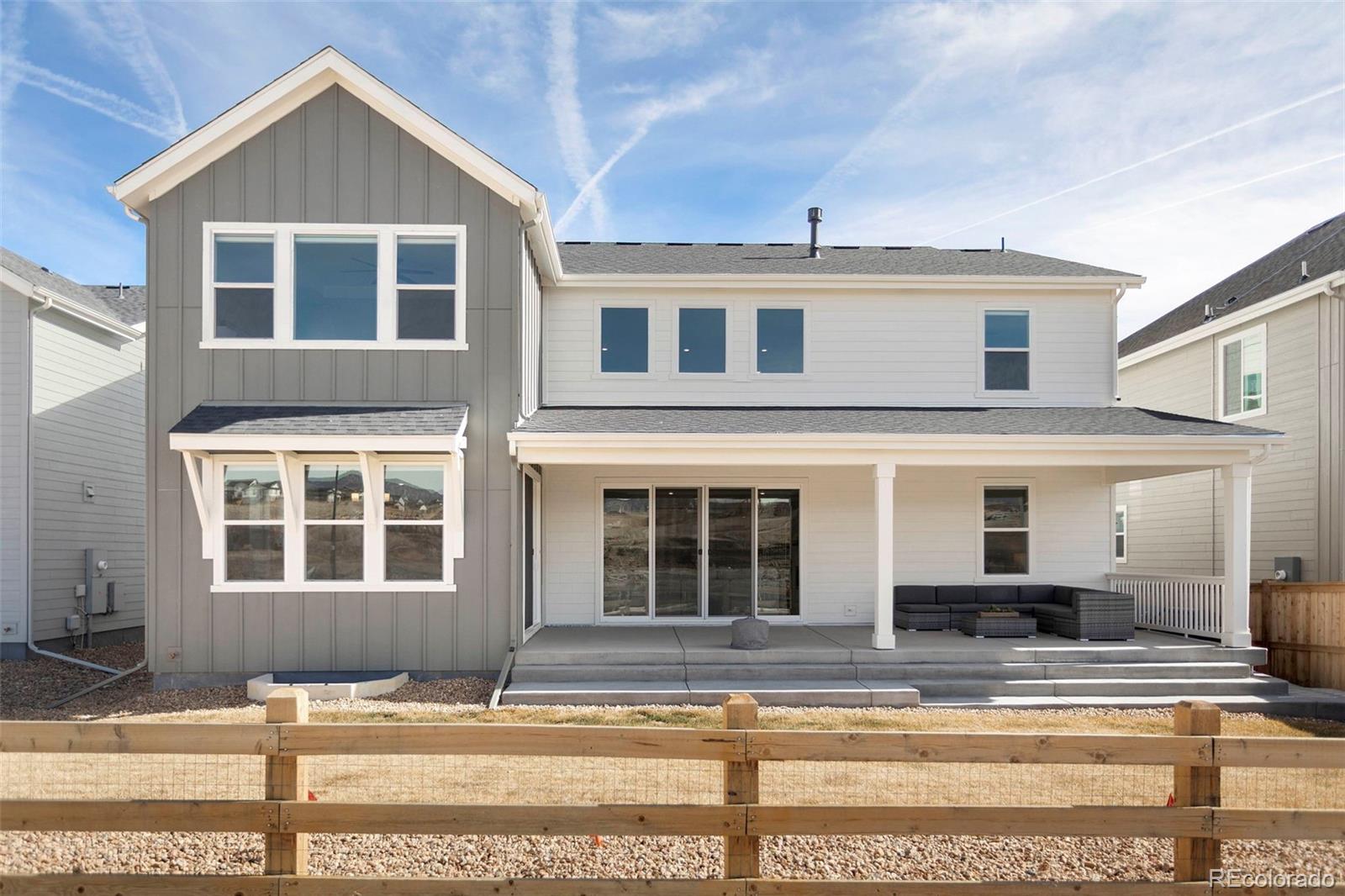9349 Russell Circle