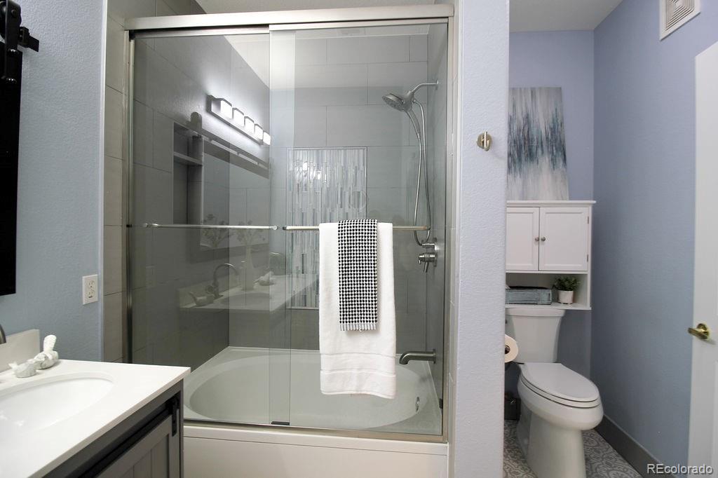 8338 S Independence Circle Unit: 107