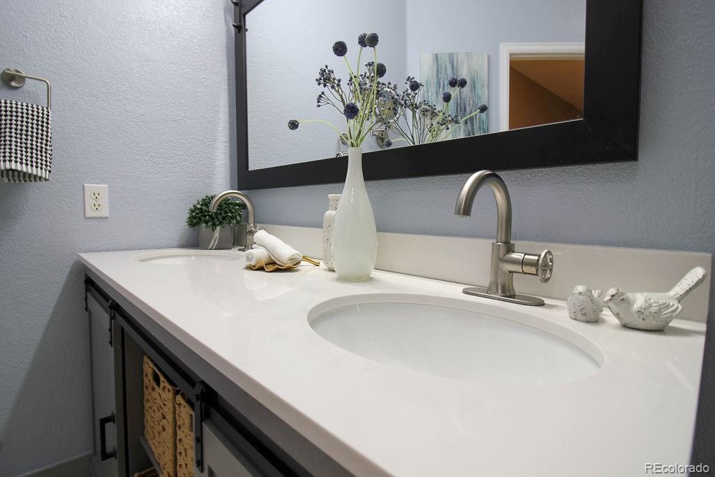 8338 S Independence Circle Unit: 107