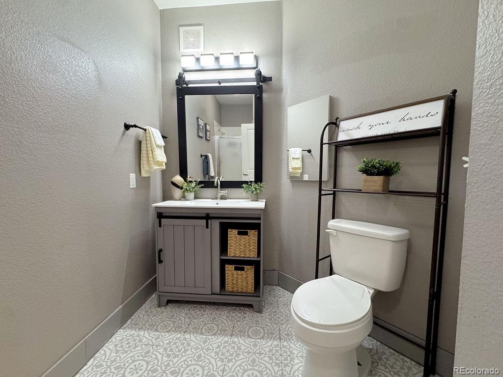 8338 S Independence Circle Unit: 107