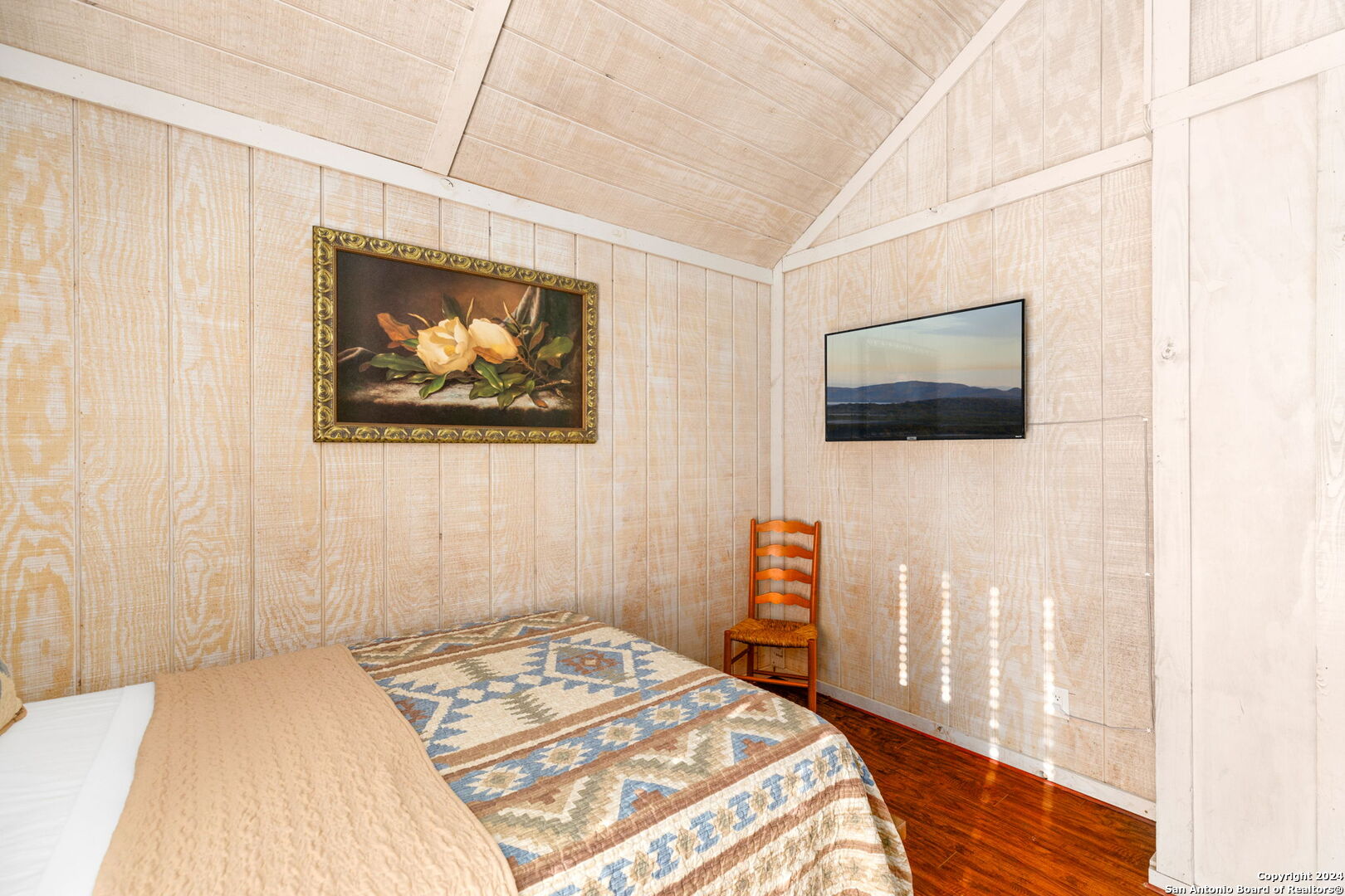 552 Cat Claw Mountain Rd.