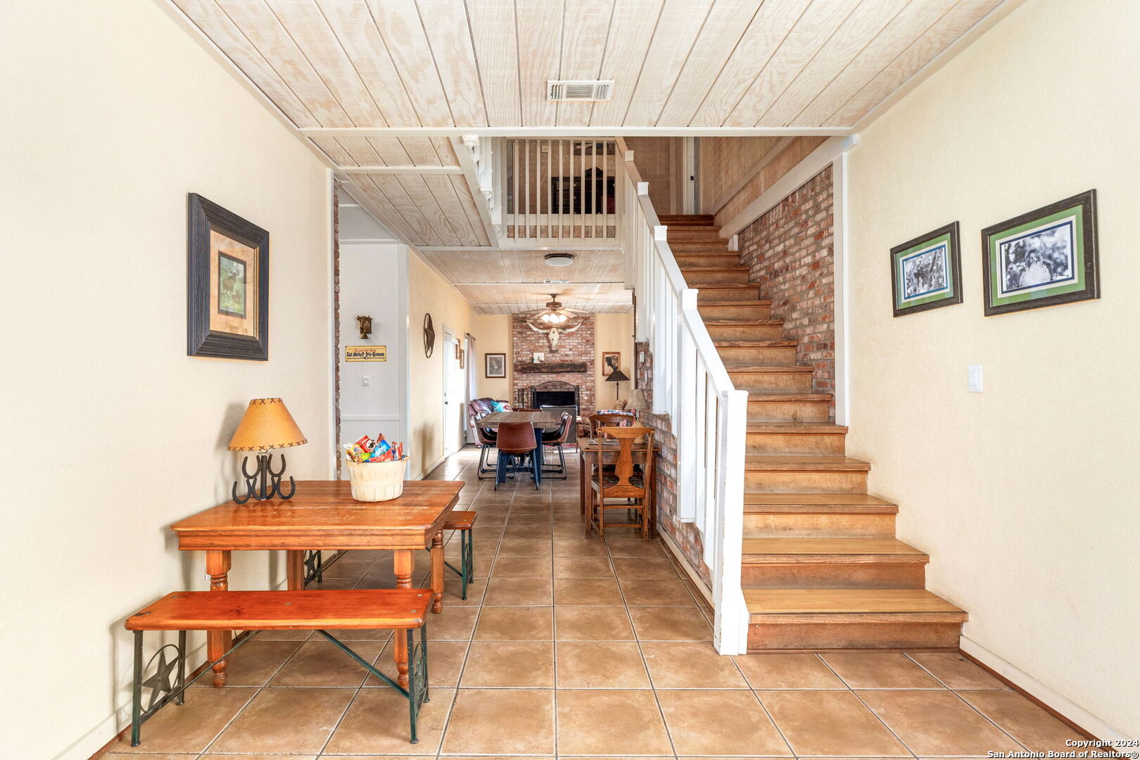 552 Cat Claw Mountain Rd.