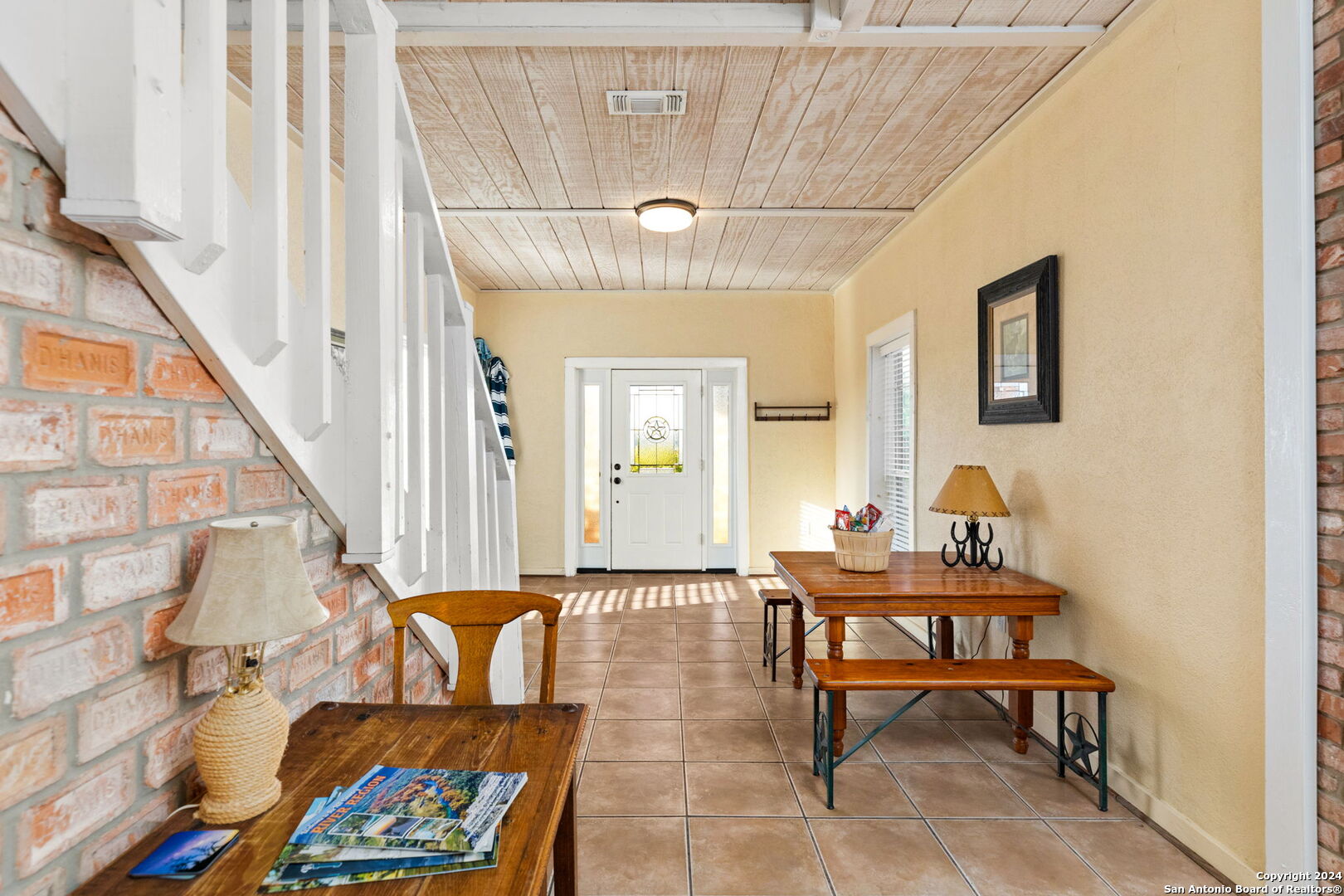552 Cat Claw Mountain Rd.