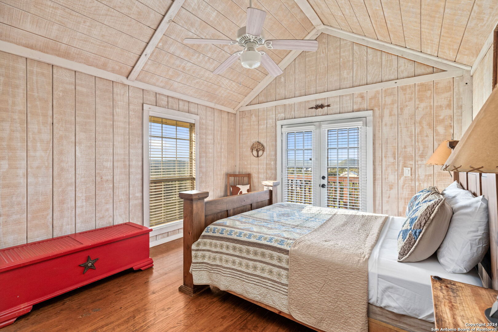 552 Cat Claw Mountain Rd.