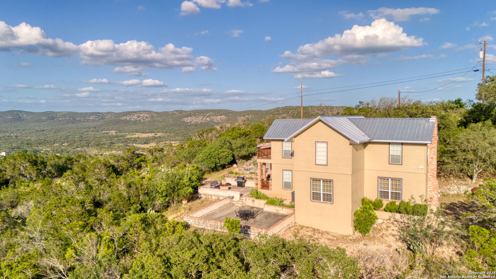 552 Cat Claw Mountain Rd.