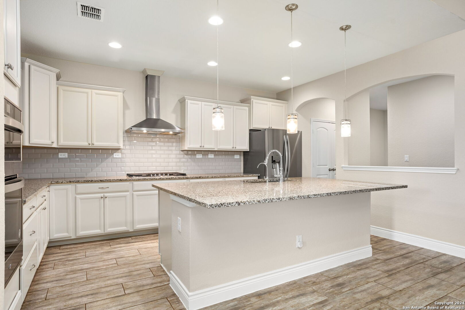 7618 Desperado Way